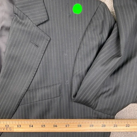 Jos A Bank Signature Gold Suit Mens 38R 32W 32L Black Pinstripe Gordon Wool Flaw - Picture 5 of 16